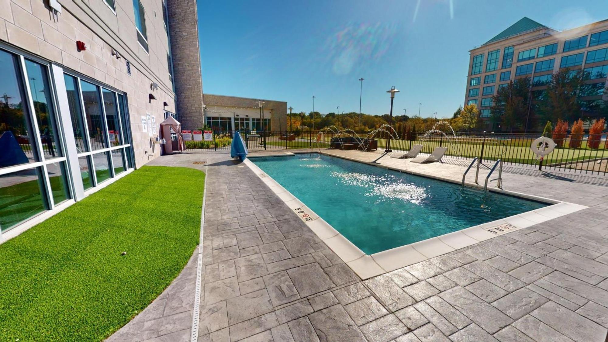 Holiday Inn Express & Suites Chicago Schaumburg By Ihg Exterior foto