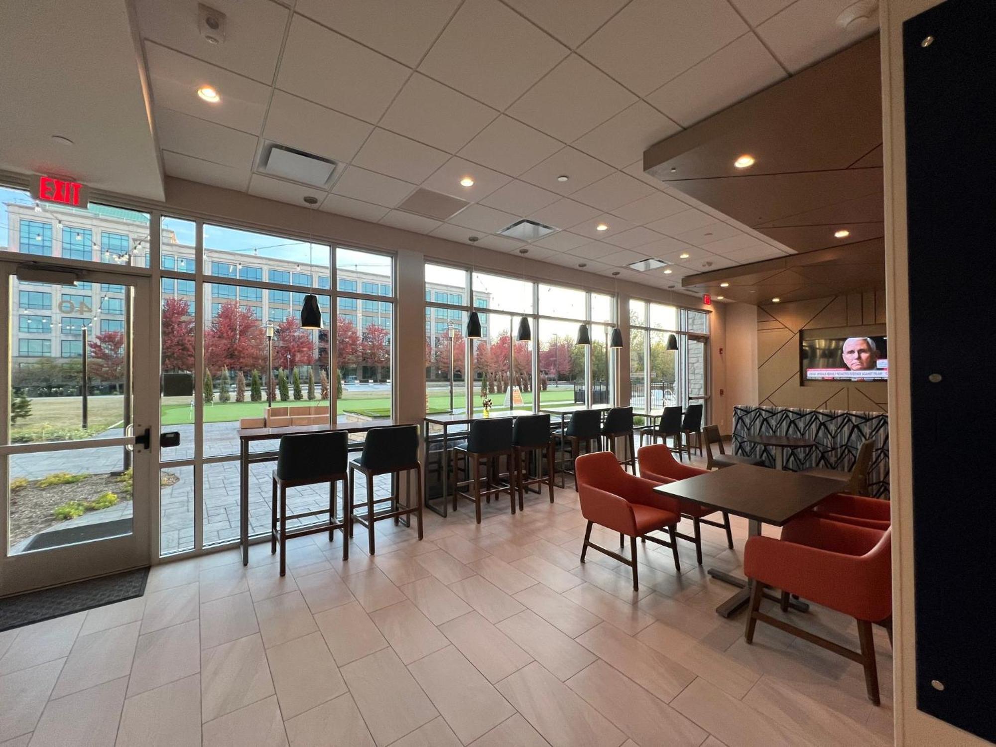 Holiday Inn Express & Suites Chicago Schaumburg By Ihg Exterior foto